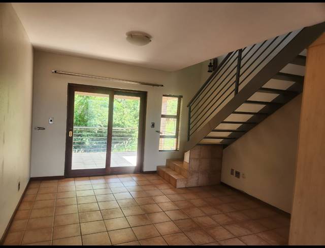 3 BEDROOM APARTMENT FOR SALE IN AZALEA PARK